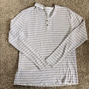Marine Layer Men's Long Sleeve Striped Henley - White and Gray